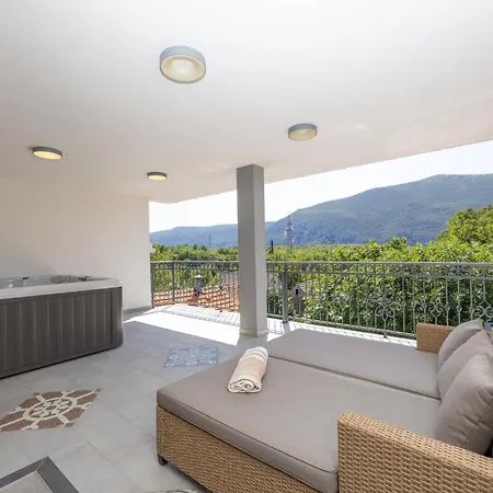 בית נופש Lovely In Ostrvica