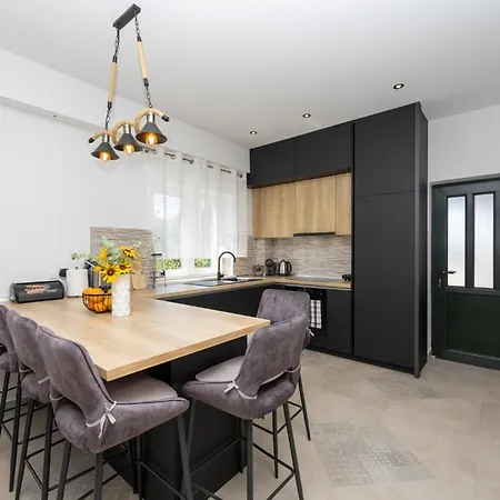 Lovely In * Ostrvica